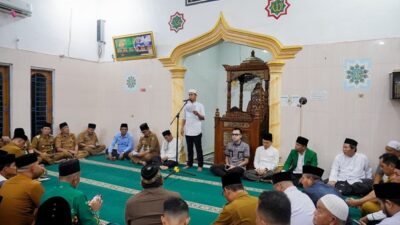 Safari Ashar di Masjid Al Ikhlas Laucih, Rico Waas Dorong Pemberdayaan Rumah Ibadah dan Partisipasi Umat